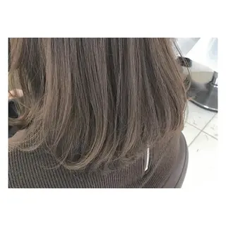 ミディアム カラー パーマ ヘアアレンジ ハイライト✖️ 暗髪🤎Nahoのヘアスタイル