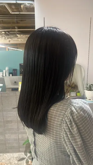 ミディアム 【YOKE】　西田 乃那のヘアスタイル