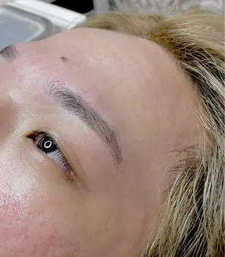 アイブロウ Hazuki .のマツエク・マツパデザイン