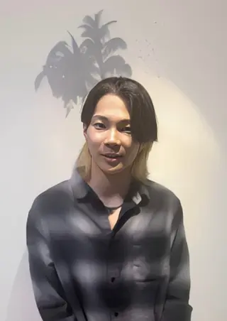 カラー メンズ CINQ ドリームプラザ店所属・竹内 仁のヘアスタイル