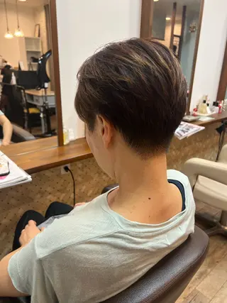 ショート ヘアーサロン feel所属・磯山 美咲のヘアスタイル