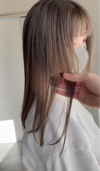 カラー REGOLITH （レゴリス）所属・山田隆成/韓国カット バレ、ハイライト得意のヘアスタイル