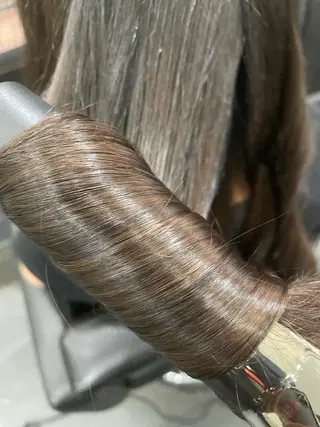 ロング カラー S.MASTARD所属・TAKA ♦︎bridge♦︎のヘアスタイル