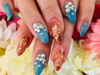 ネイル 札幌ネイルgorella所属・gorella Ａのネイルデザイン