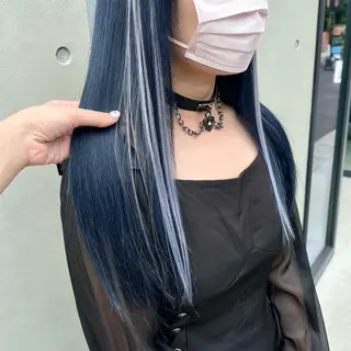 ロング カラー ヘアアレンジ 八巻 晴香のヘアスタイル