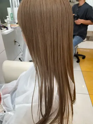 セミロング ヘアケアベースウィズ所属・柳川 玲也のヘアスタイル