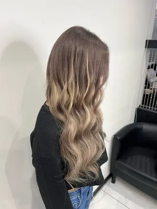 ロング カラー YUDU🍊 germe/ジェルムのヘアスタイル