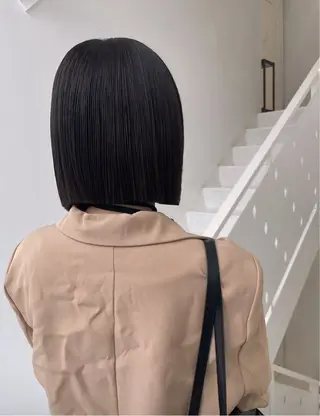 ショート 2月で掲載終了 ボブ・カミオカのヘアスタイル