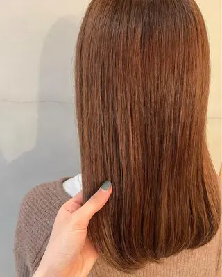 ロング カラー アドラーブル 松崎店所属・仲村 夏希のヘアスタイル