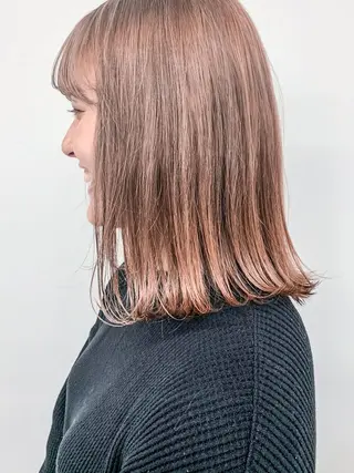 カラー ロング 透明感カラー🩶 韓国レイヤー🩶結華のヘアスタイル