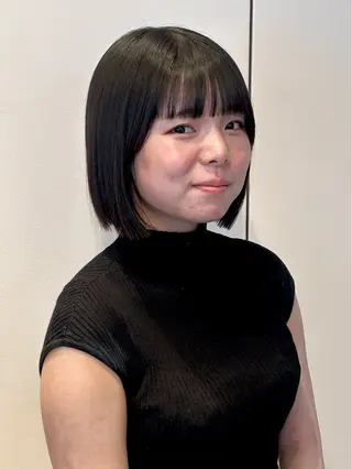 ショート カラー ナチュラル大人っぽい スタイル　MAORIのヘアスタイル