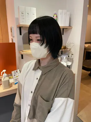 ショート カラー akane .のヘアスタイル