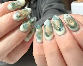 ミディアム 2dy所属・2DY NAIL SALONのネイルデザイン