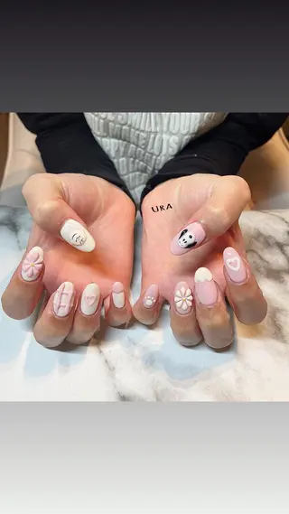 ネイル UrakoNail 《nail》のネイルデザイン
