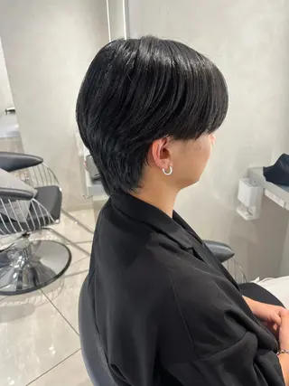 ショート メンズ 韓国メンズ特化 ダウン・毛流れパーマのヘアスタイル
