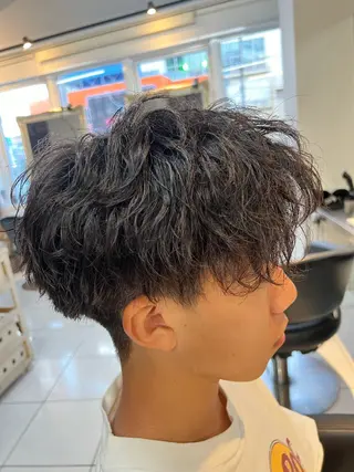 パーマ メンズ パーマ特化美容師 茂木広幸のヘアスタイル