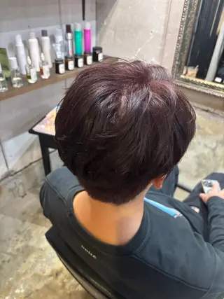 ショート カラー メンズ チフミ【下北沢🪐 艶カラー🫧】のヘアスタイル