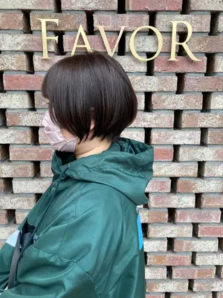 ショート カラー 馬場 百合恵のヘアスタイル