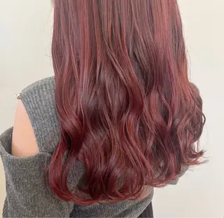 ロング カラー 🌷モテ髪推しカラー moe🐰🌷のヘアスタイル