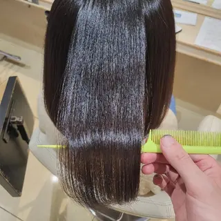 ミディアム パーマ 社内カット講師・店長 菅原賢一のヘアスタイル