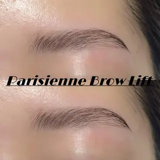 アイブロウ Veil ayakaのマツエク・マツパデザイン