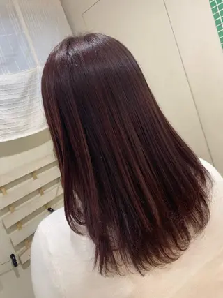 セミロング 丸山 亜加理のヘアスタイル