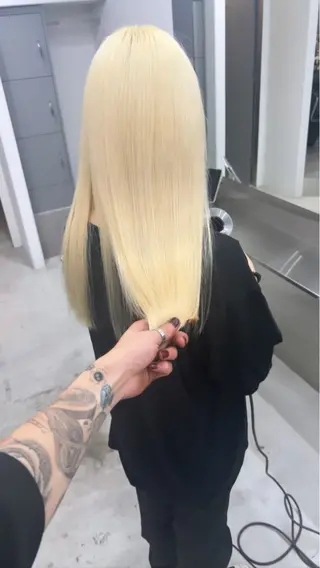 ロング LIT. hair salonのヘアスタイル