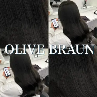 セミロング 寒色＆ブリーチ特化 寒色MiOのヘアスタイル