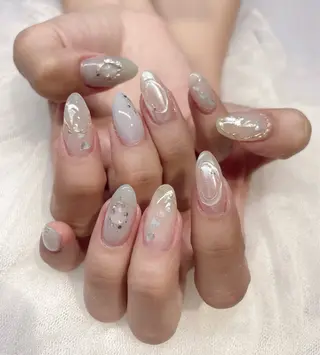 ネイル 西田 星奈のネイルデザイン