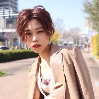 ショート 髙井 麻帆のヘアスタイル