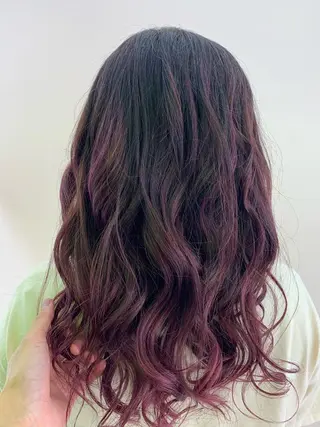 ロング アダチ コウスケのヘアスタイル