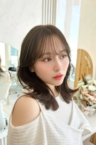 セミロング カラー 顔周り特化/韓国ヘア /レイヤー/吉野幸大のヘアスタイル