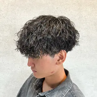 ショート カラー パーマ ヘアアレンジ メンズ 仕上がり満足度No. 1🔥BLUCK🔥のヘアスタイル