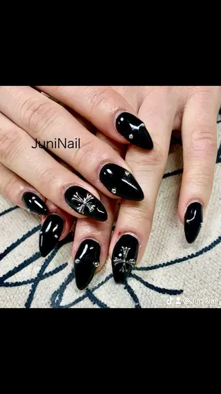 ネイル JuniNail 주니네일🇰🇷suのネイルデザイン
