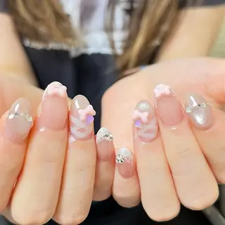 ネイル IYOUNAIL町田店所属・リ センのネイルデザイン