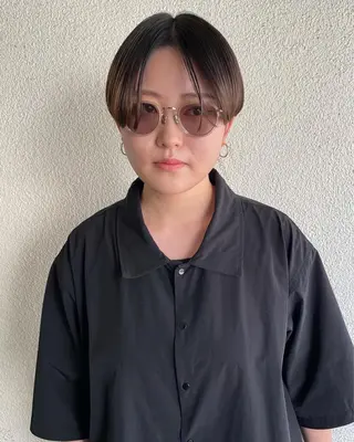 ショート カラー suvvy hairsalonのヘアスタイル