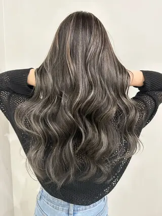 セミロング カラー さあや 【透け感/艶感】のヘアスタイル