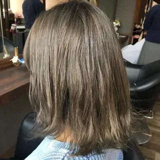 ミディアム カラー 4-rest garden （フォーレストガーデン）所属・金井 直樹のヘアスタイル