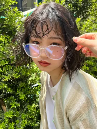 ミディアム ☀️コミヤマミユ☀️ /パーマ/ハイトーンのヘアスタイル