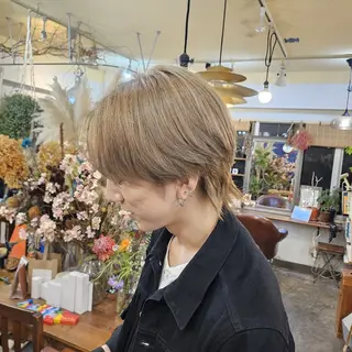 ミディアム かりん/LeeLee /原宿/ハイトーンのヘアスタイル