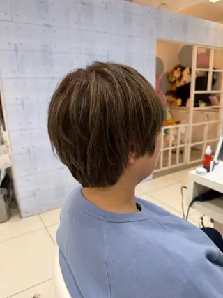 ショート カラー 🌿似合わせブリーチ 山岸樹璃🌿のヘアスタイル