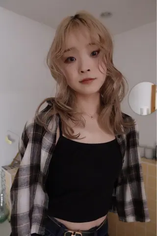 ミディアム カラー sakura🌸 レイヤー/韓国ヘアのヘアスタイル