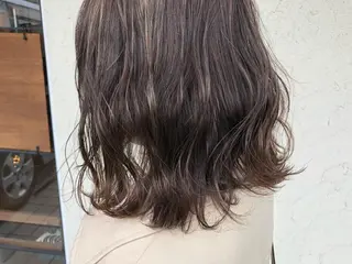 ミディアム カラー 艶髪育成サロン 京橋　shinのヘアスタイル