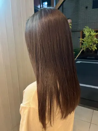 カラー マツザキ メグミのヘアスタイル