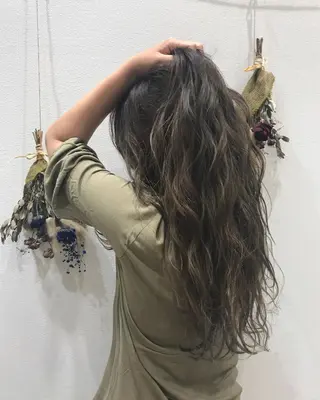 ロング カラー Miku❇️ フェイスレイヤーのヘアスタイル