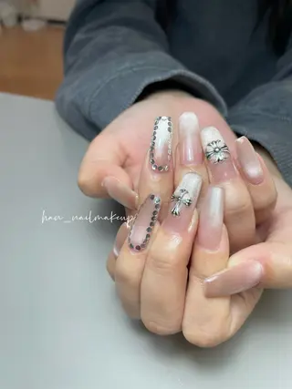 ネイル Han Nail 【y&m】のネイルデザイン