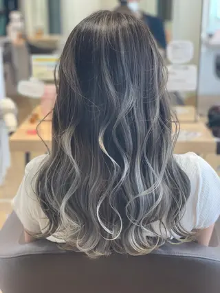 ロング カラー AVANCEなかもず店所属・AVANCE 長尾 尚悟のヘアスタイル
