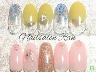 ネイル Nailsalon Renのネイルデザイン