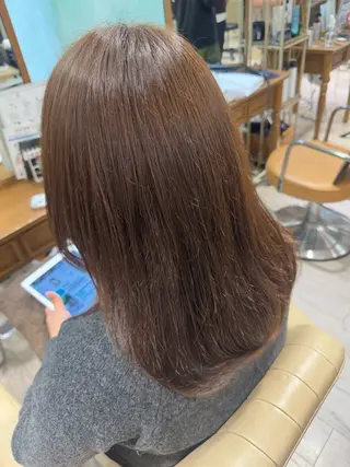 セミロング カラー 豊田 さくらのヘアスタイル
