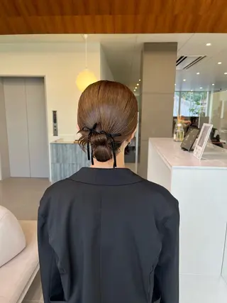 ミディアム ヘアアレンジ ブリーチ/レイヤー 🌻Mutsumiのヘアスタイル